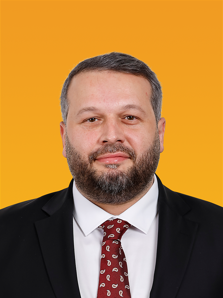 erdem-demir