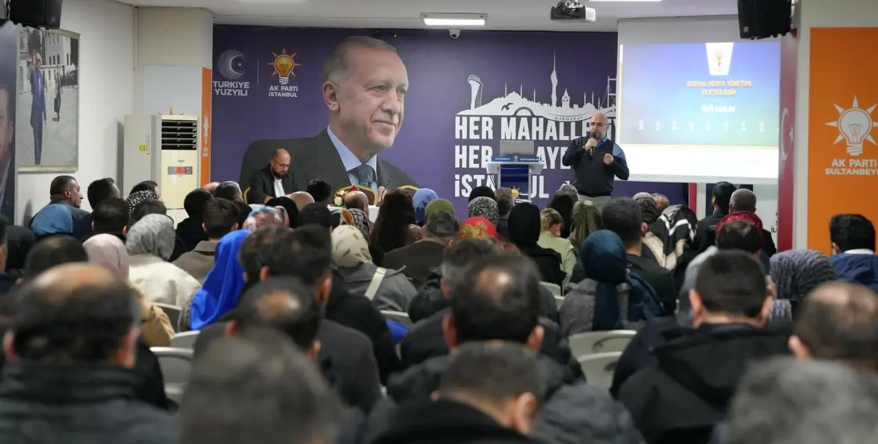 Sosyal medyanın etkili kullanımı seminerleri devam ediyor