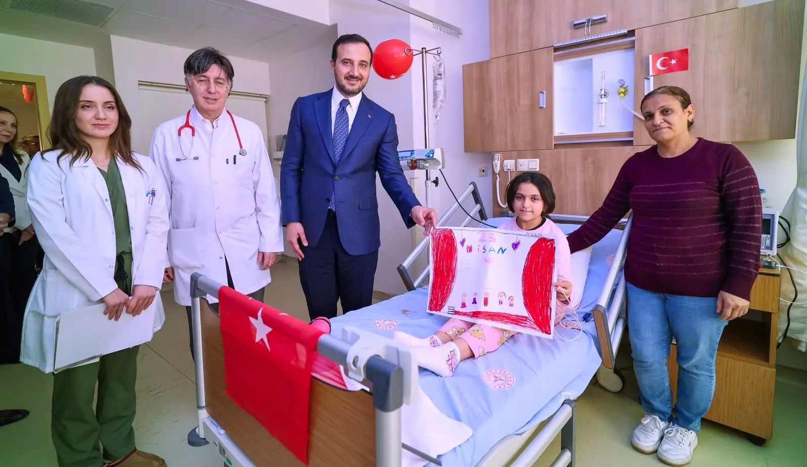 23 Nisan’da çocuklara moral ziyareti